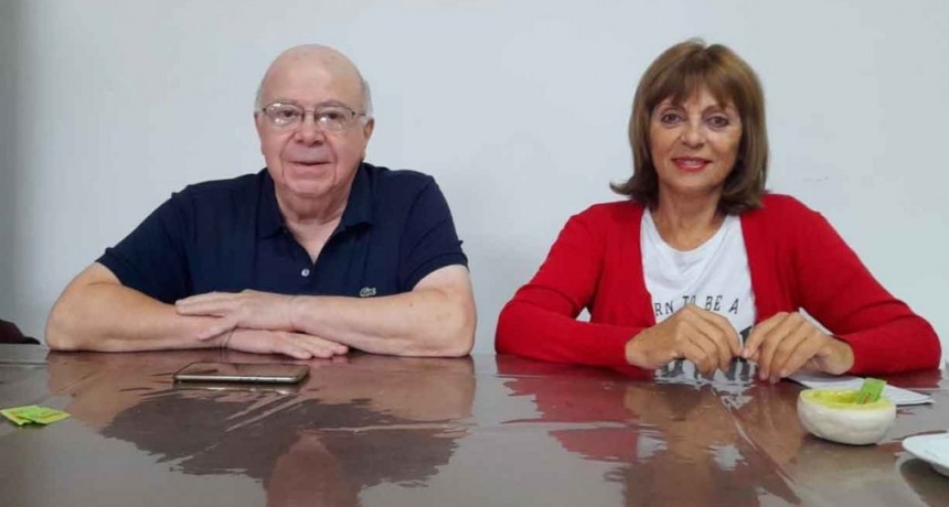 Julio Fal y Griselda Iglesias anticiparon una muestra pictórica de Marith Gilardi y la reinauguración de la Biblioteca Popular Bernardino Rivadavia