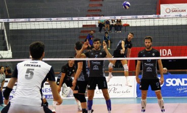 Personal Bol&iacute;var cay&oacute; en cinco sets ante Obras de San Juan