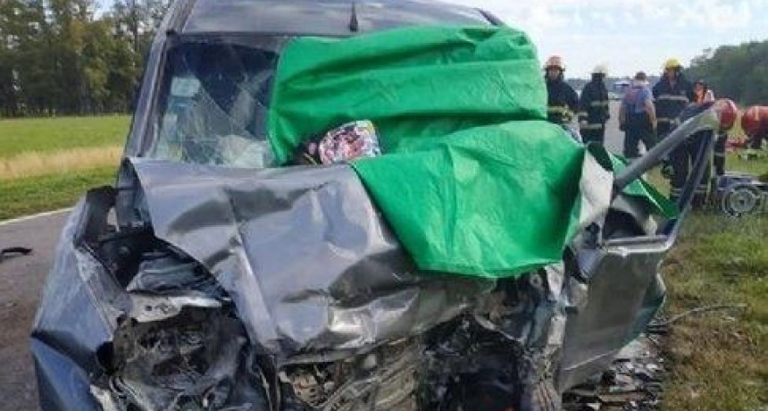 Ruta 5: Un muerto y cinco heridos tras un choque frontal
