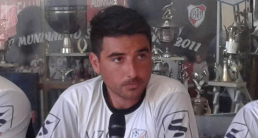 Julio Zorrilla: &lsquo;El f&aacute;cil hacer debutar en 1&ordm; a un chico, lo dif&iacute;cil es que el jugador se mantenga&rsquo;