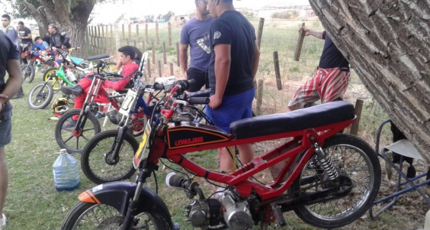 Santa Ana volvi&oacute; a vibrar con el rugir de los motores del Speedway