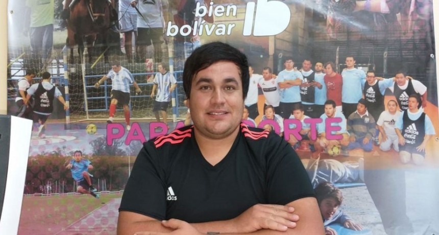 Comenzaron las clases de Ritmos Latinos en el play&oacute;n del complejo