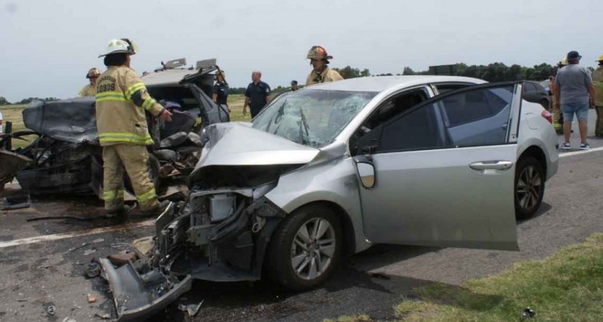 Lobos: Choque frontal en Ruta 205: Varios lesionados de consideraci&oacute;n