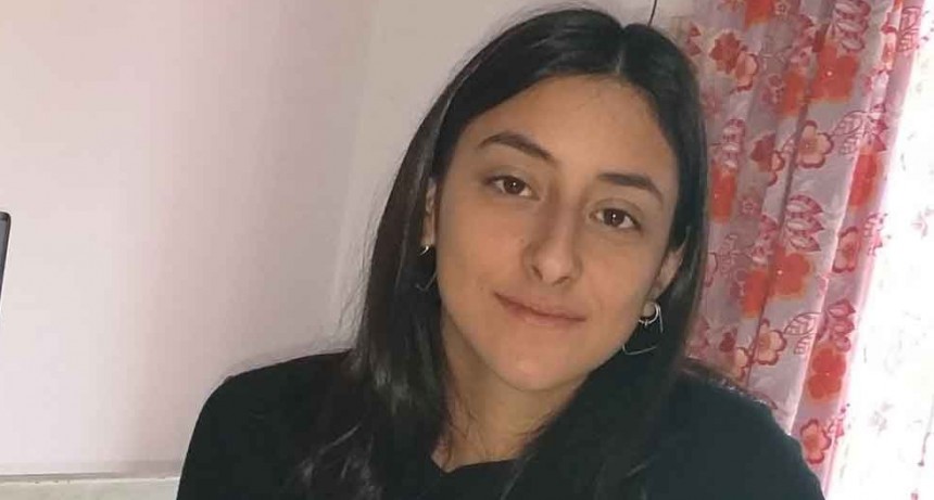 Camila Ad&aacute;n: &lsquo;Este viaje a la Ant&aacute;rtida es el sue&ntilde;o cumplido de todo estudiante de Geolog&iacute;a&rsquo;