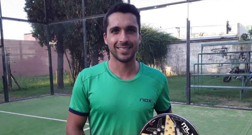 Andr&eacute;s Britos: &lsquo;Lucho d&iacute;a a d&iacute;a para estar en la elite del padel mundial&rsquo;