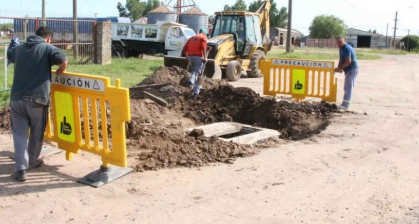 La cuadrilla de Obras Publicas contin&uacute;a trabajando en distintos puntos de la ciudad 