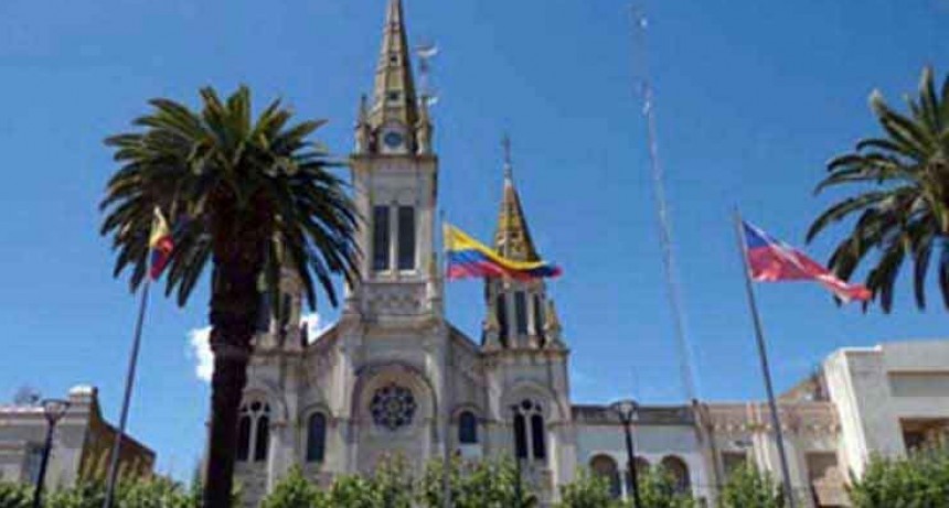 La Parroquia San Carlos Borromeo invita a participar del proyecto Heladera Comunitaria 