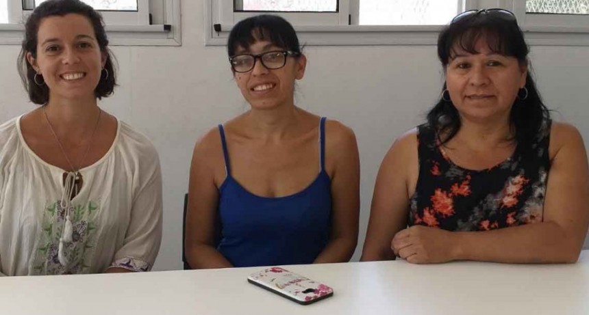 Las mujeres emprendedoras del DIAT realizan ferias en el Parque Las Acollaradas