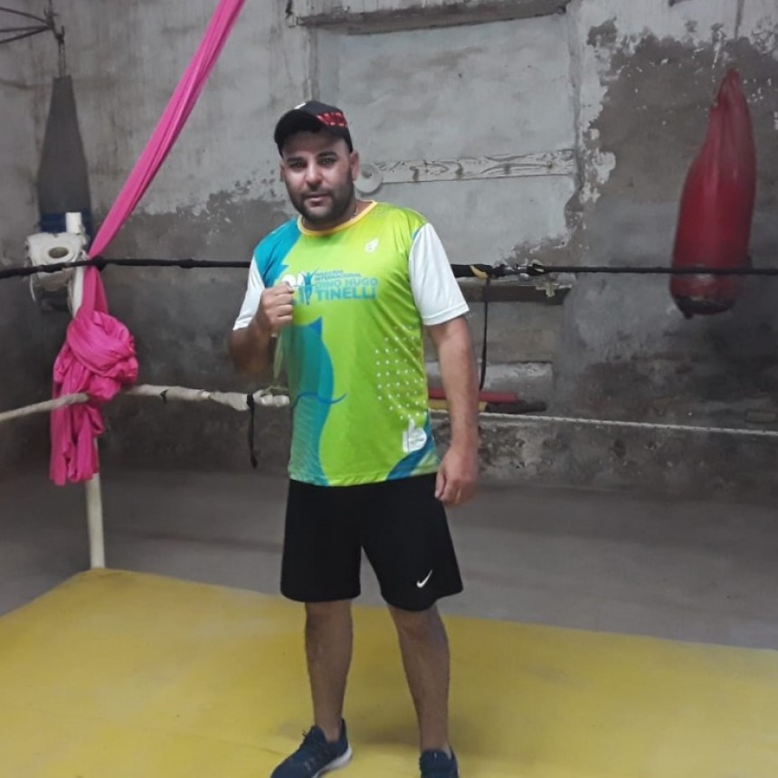 Cristian Leandro: “Los boxeadores se están cansando de entrenar y entrenar sin poder combatir, esperemos que esto cambie pronto”