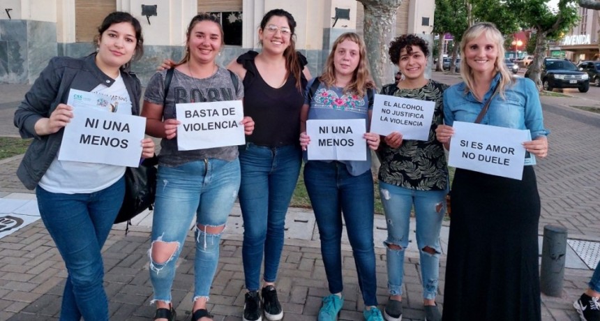 Campaña de difusión sobre aborto voluntario