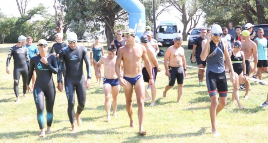 Triatlón en San Luis: No los paró ni la tormenta ni el cambio de clima, Franco Marchese se quedó con la general