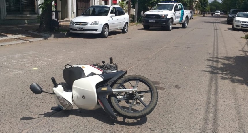 Un motociclista fue trasladado al hospital esta mañana