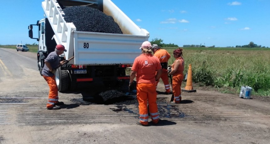 Vialidad Nacional reparó el cruce del paso a nivel de ruta 205