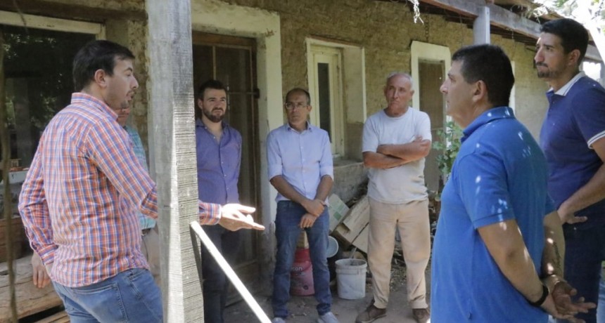 El Municipio entregó insumos a productores locales