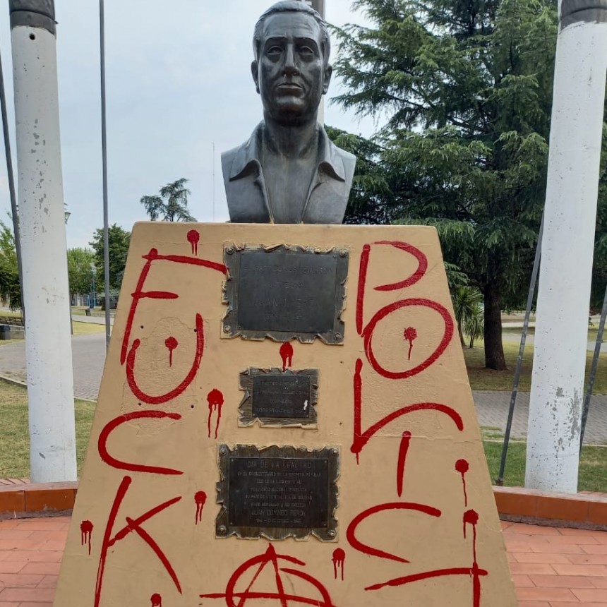 El Municipio repudia el acto de vandalismo al monumento del Expresidente Juan Domingo Perón
