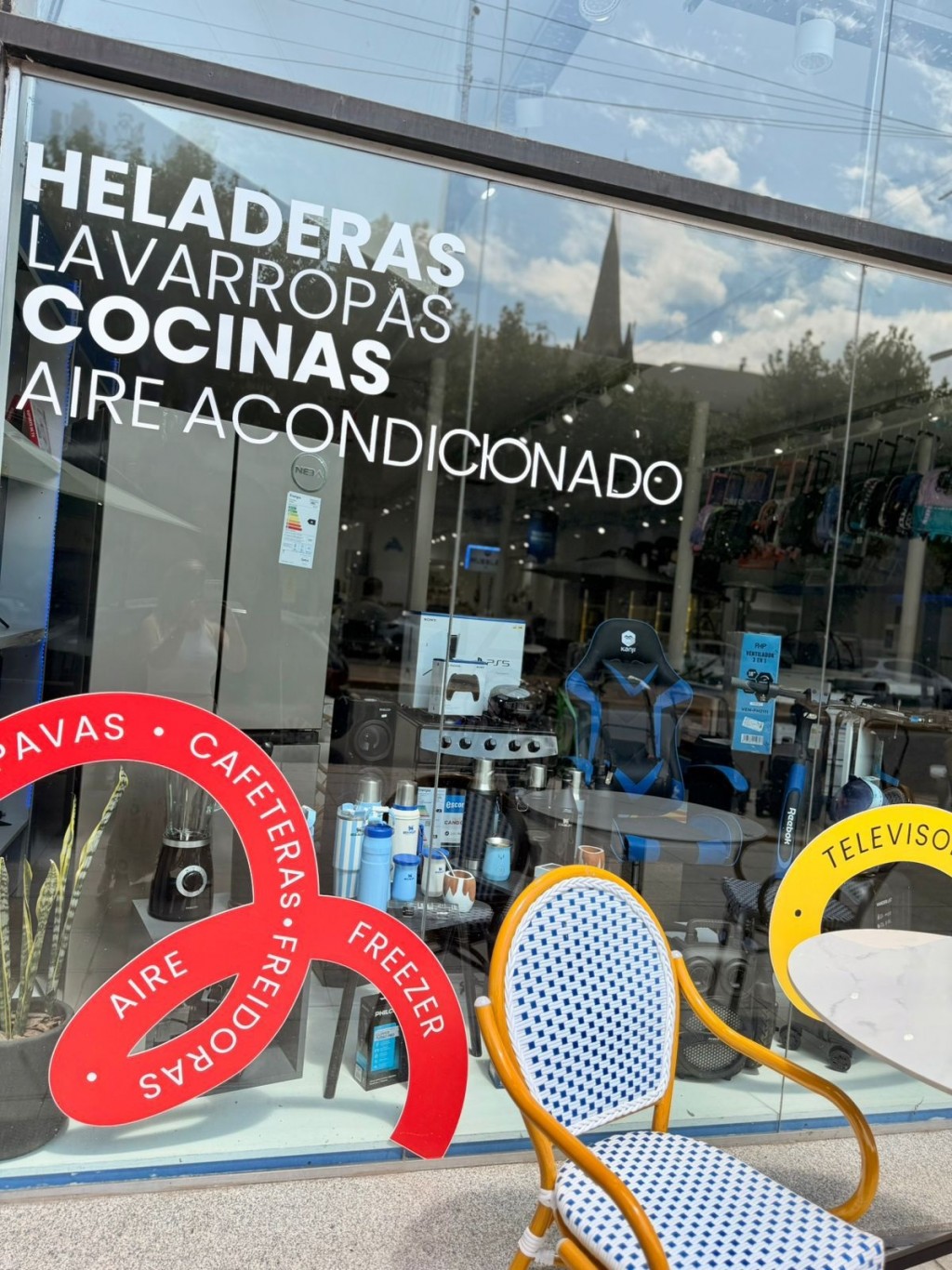 CICOP y ALOISE Bolívar sellan un convenio con 25% de descuento para asociados