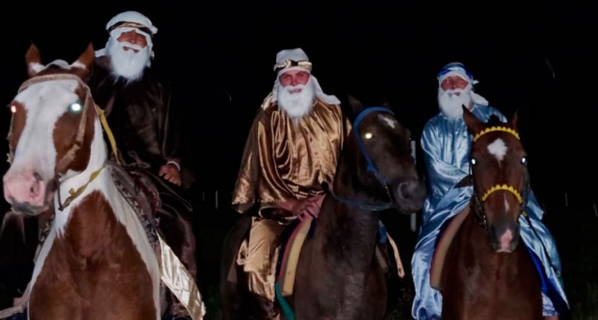 La magia de los Reyes Magos volvió a reunir a las familias de Bolívar en el parque Las Acollaradas