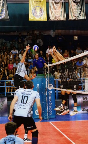 Personal Bol&iacute;var busca mantenerse puntero en el &uacute;ltimo weekend de la fase regular