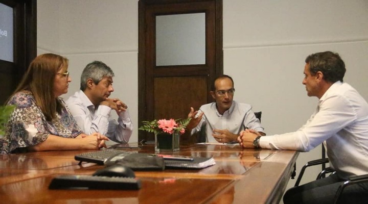 Pisano se reuni&oacute; con los secretarios de la Facultad de UNICEN