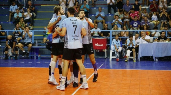 Personal Bol&iacute;var viaj&oacute; a Brasil para participar en el Sudamericano de Clubes
