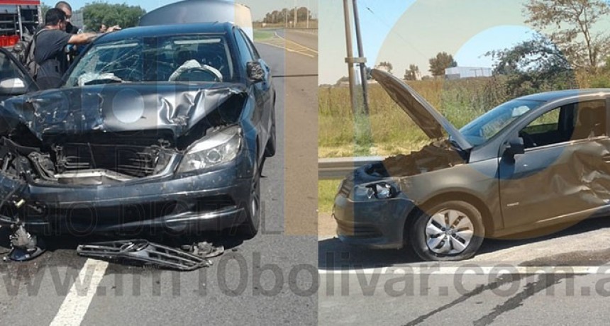 Violento impacto entre dos autom&oacute;viles en Ruta 226 y 65