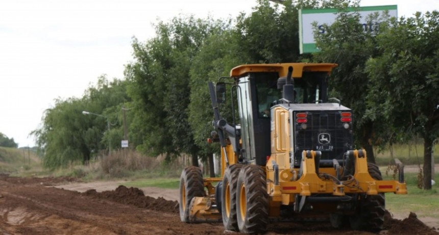 La municipalidad realiza trabajos de mantenimiento en las calles de la ciudad