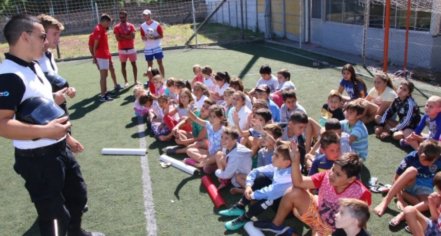 La Agencia de Seguridad Vial finalizó su recorrido educativo en el Club Estudiantes