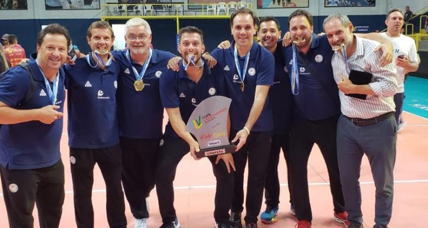 Javier weber: 'Bol&iacute;var Voley necesitaba un t&iacute;tulo internacional como este'