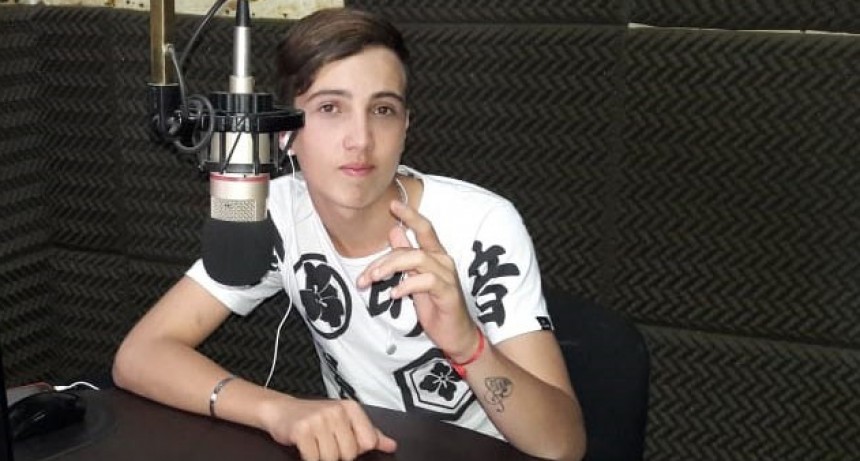 Juan Manuel Orsetti cop&oacute; La Radio con sus cuartetazos