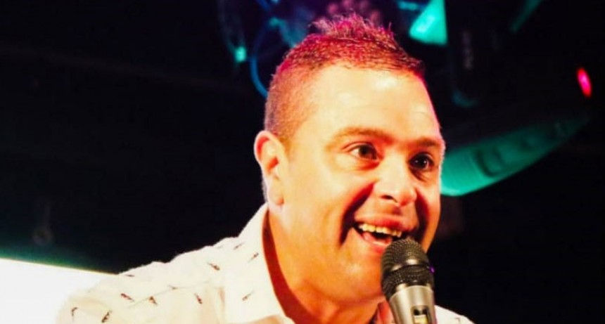 Lucas Barranco lleg&oacute; a La Radio para alegrar con buena m&uacute;sica un lluvioso s&aacute;bado 