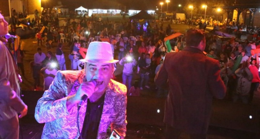 La 1&ordm; edici&oacute;n de Me Encanta Hale visti&oacute; de fiesta a la localidad