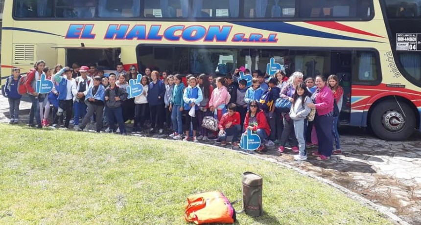 Hale, Pirovano y Urdampilleta viajaron a conocer el mar