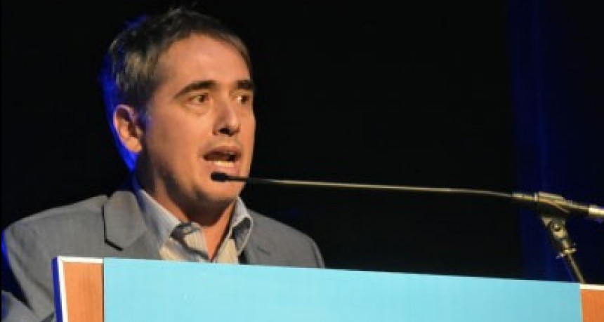 El Defensor del Pueblo bonaerense estuvo en la audiencia p&uacute;blica nacional por la suba de los servicios p&uacute;blicos y critic&oacute; los aumentos.