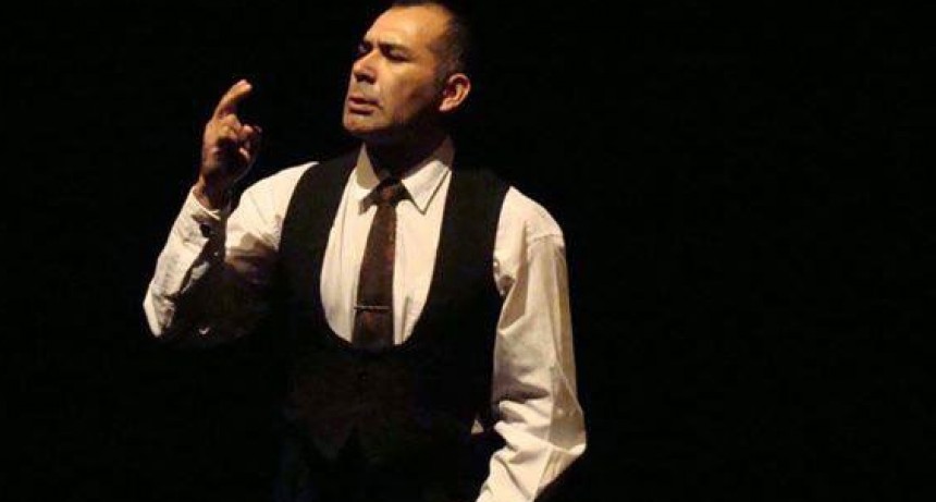 Gustavo Delfino: &lsquo;El teatro es una manera sana de aprender a construir v&iacute;nculos de comunicaci&oacute;n con otros&rsquo;
