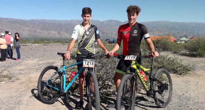Ciclistas locales contin&uacute;an participando en importantes competencias representando a la ciudad 