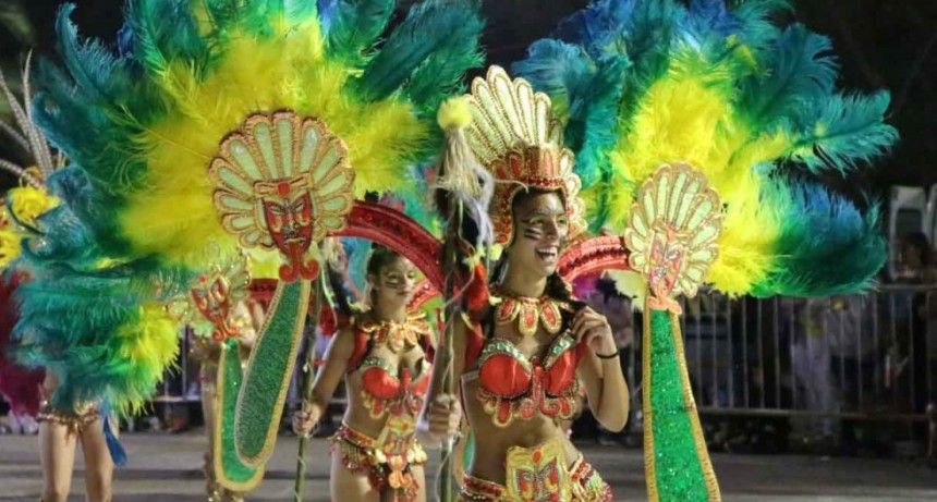 Burucuya cerr&oacute; la primera noche de la fiesta del Carnaval 2020
