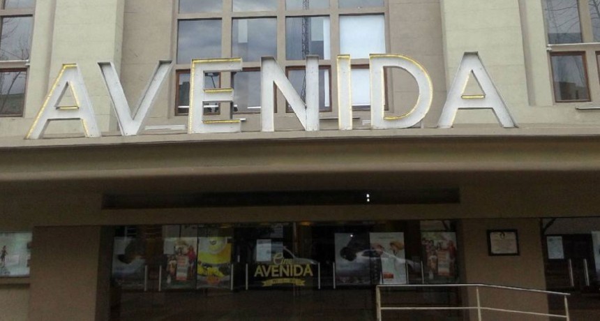 Cine Avenida; Una semana completa a puro cine