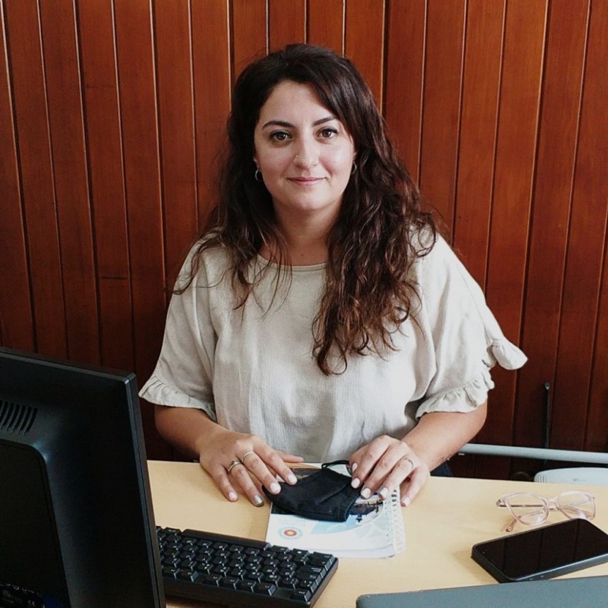 Josefina Seronero: "El programa 'Cuidar Verano' es gratuito y muy eficaz para reducir el riesgo de quienes viajan"