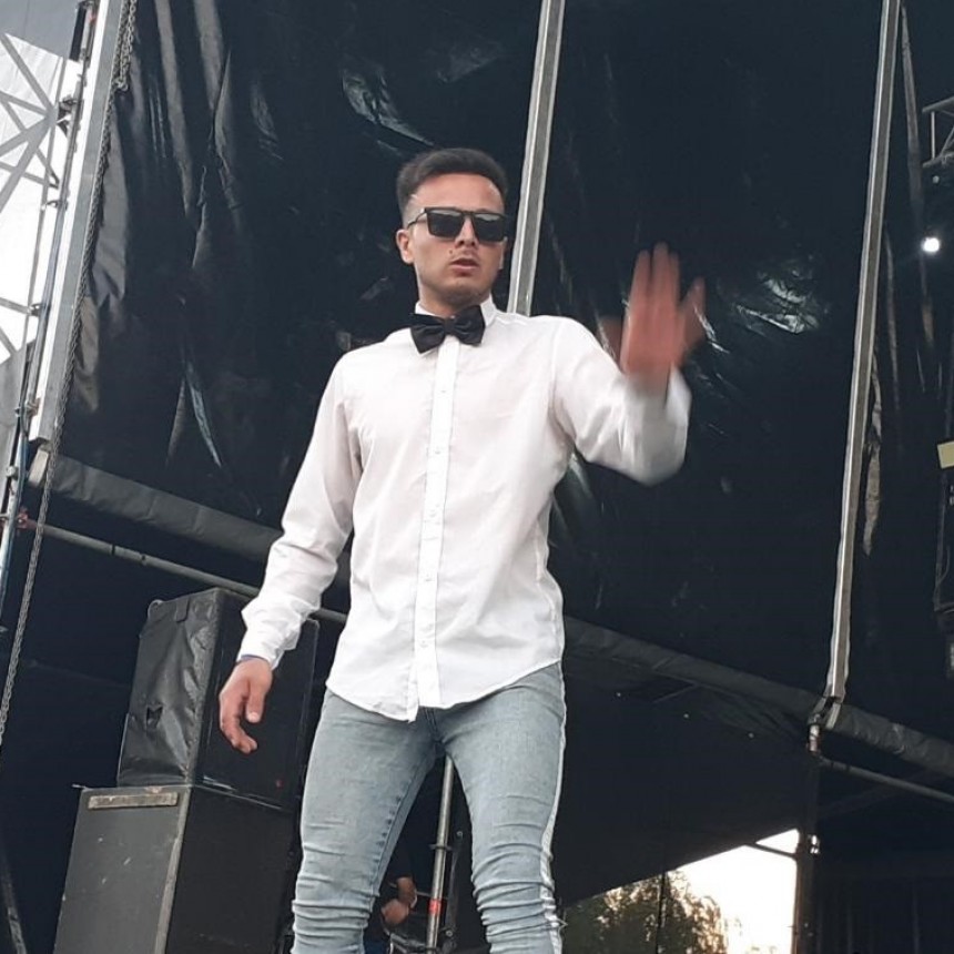 Germán González mostró su capacidad de expresarse a través del baile