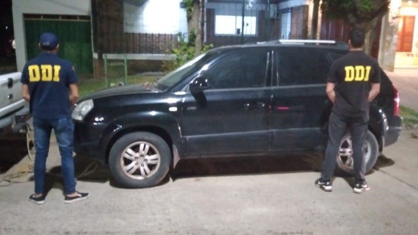 La SUB DDDI de Bolívar secuestró un vehículo calificado como  de alta gama, que había sido robado en la Ciudad de Buenos Aires