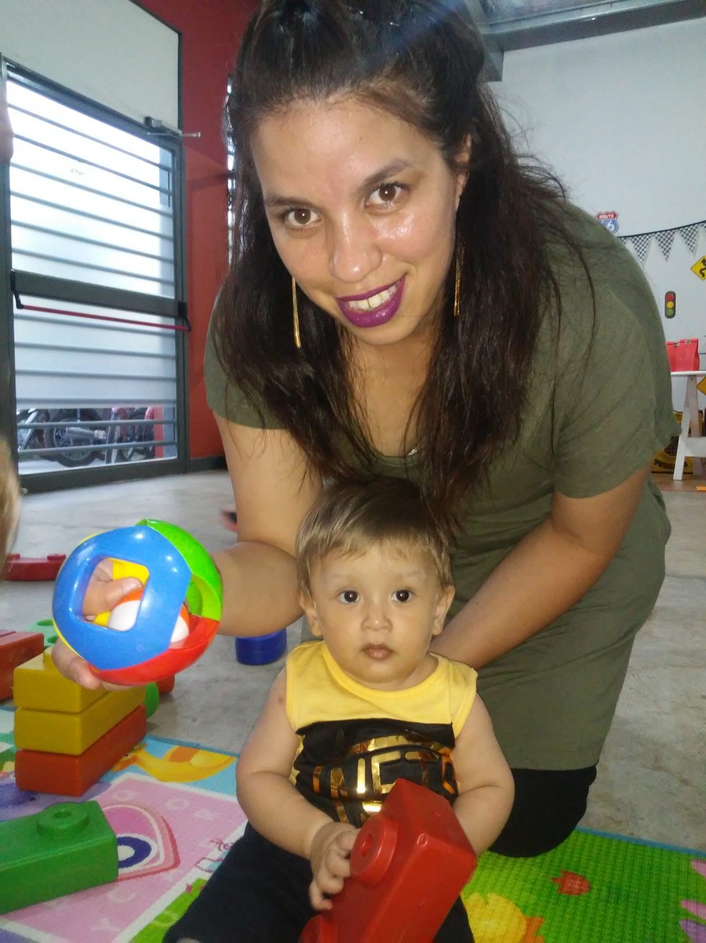 Samuel tiene 10 meses de vida y fue trasladado a Junín, en FM 10 hablamos con Soraya Ramos, su mamá, quien contó cómo planifica el equipo médico trasladarlo al Garrahan