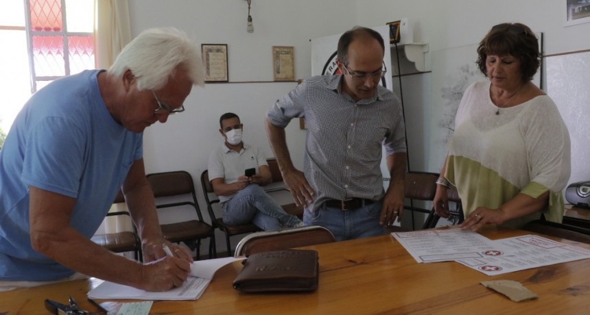 Hospital Capredoni: El Intendente Pisano recorrió la obra del nuevo ala de Gastroenterología