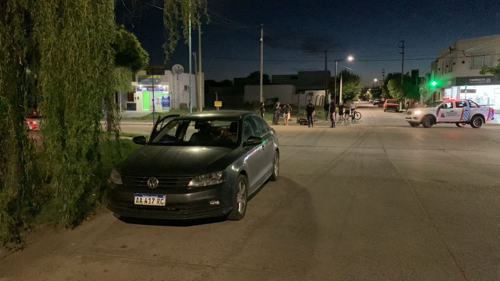 Impacto en avenida 3 de Febrero y Moreno