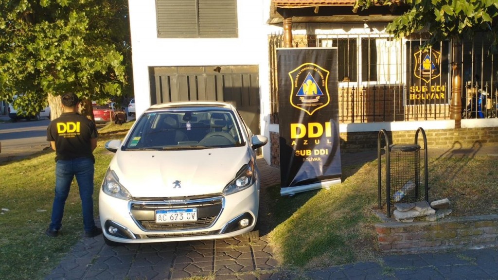 Informe Oficial: La SUB DDI de Bolívar recuperó un automóvil con Pedido de Secuestro por 