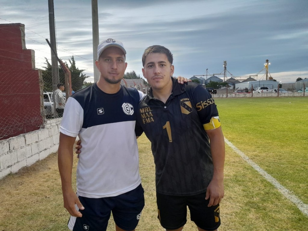 Copa Municipalidad de Bolívar: Independiente es el campeón del Sub 21 y FM 10 Radio Ciudad habló con el Técnico y el Capitán del Indio