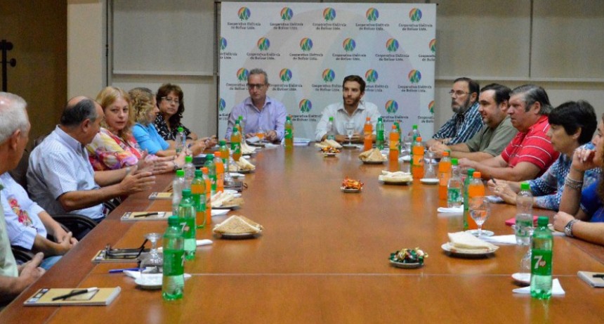 El Consejo de administraci&oacute;n, recibi&oacute; a los concejales de 'Cambiemos'
