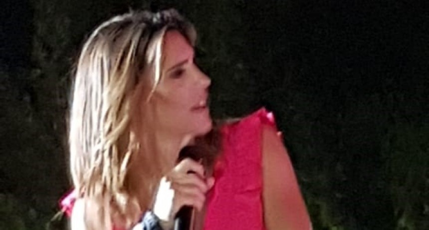 Soledad cautiv&oacute; a propios y extra&ntilde;os