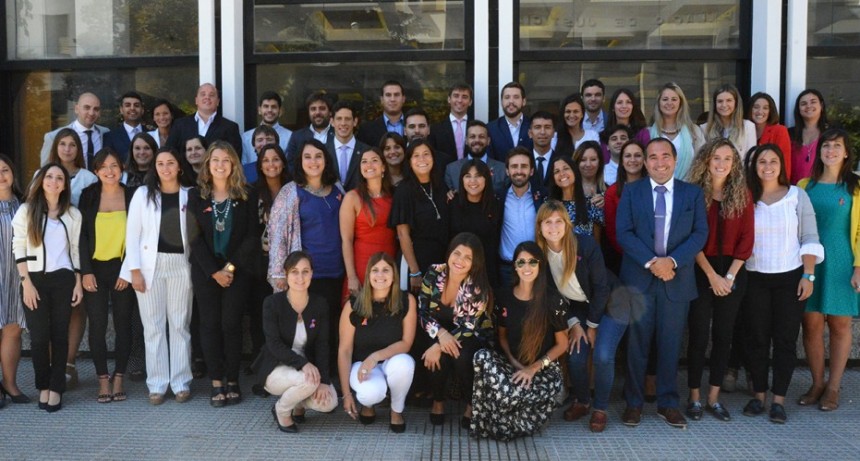 Azul fue sede del primer Plenario de J&oacute;venes Abogados de la Provincia