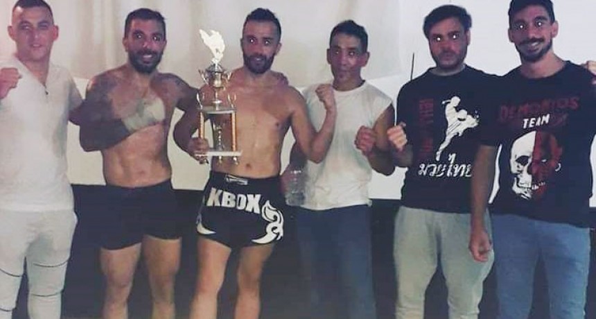 Kick Boxing: Santiago Gonz&aacute;lez gan&oacute; por nocaut en Jun&iacute;n 