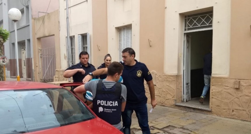 Parte de Prensa Comisaria de Bol&iacute;var: Se detuvo a un masculino acusado del robo de una motocicleta